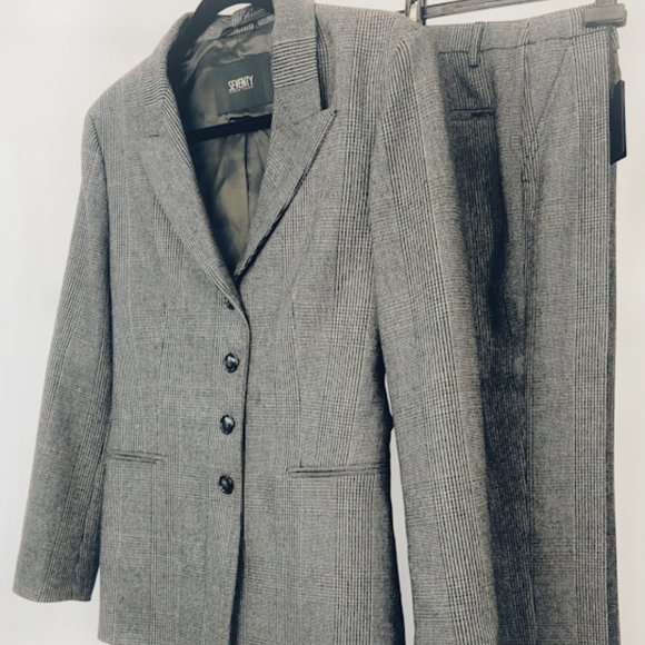 Seventy 4 button Suit - Windowpane/Micro-houndstooth, Grey/black, 70% off - Picture 4 of 8